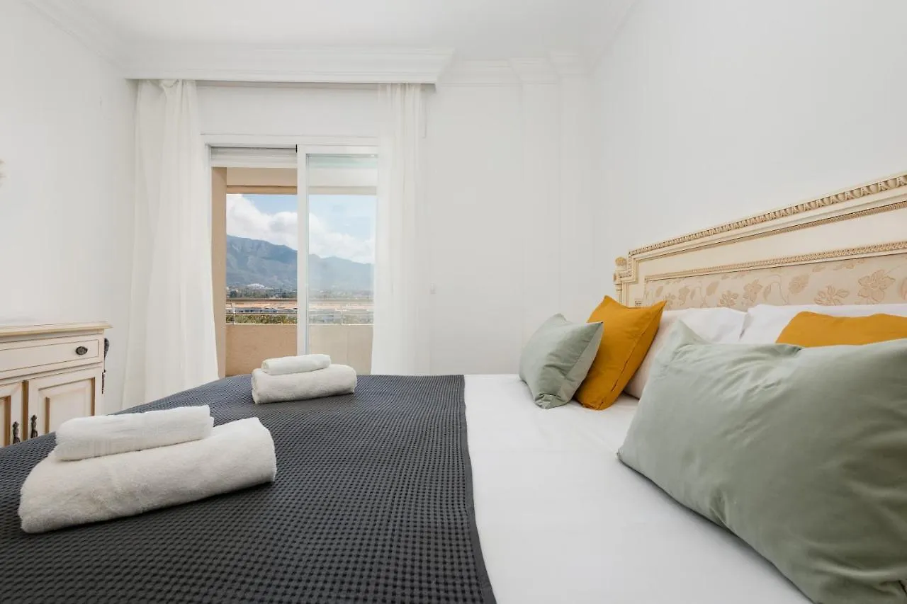 Sea View Apartment In The Center Of Puerto Banus And Private Parking Marbella 0*,